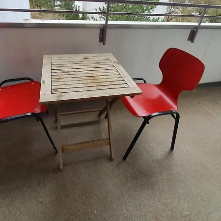 Frankfurt Cosy 2 4 People